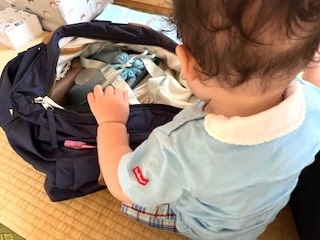 今息子が7ヶ月で、なんでも触りたい時期‥もちろんリュクスにも触っていますが、ふわふわなので安心して触らせています